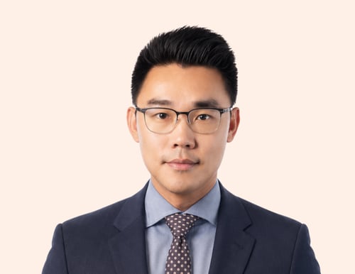 Derek Xie headshot