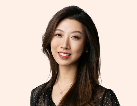 Lilian Liu headshot