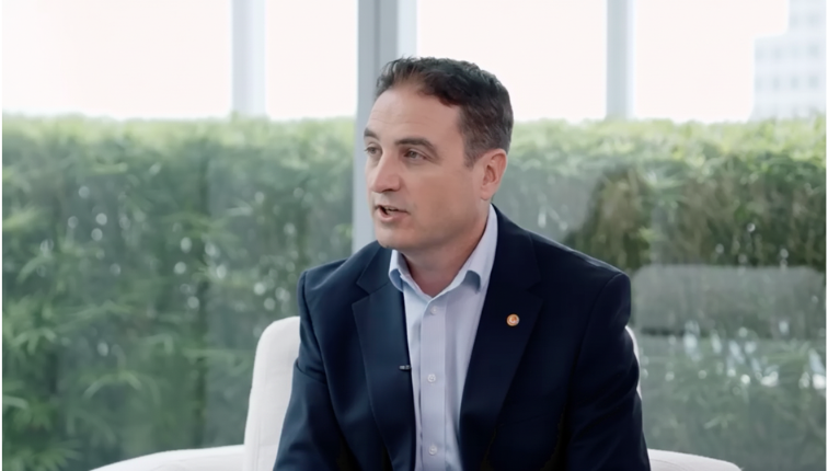 Ace it with Ascentium: Finance Without Borders