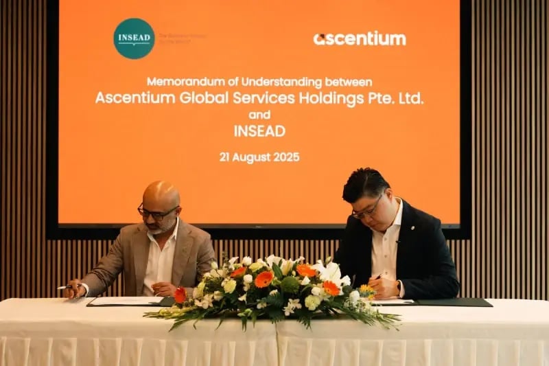 prof_sameer_hasija_insead_and_lennard_ascentium_1
